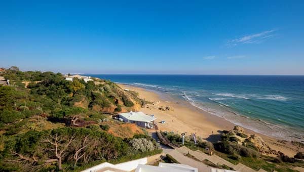 Clube Praia da Oura Beach